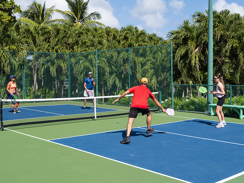 Pickleball & Racket Sports