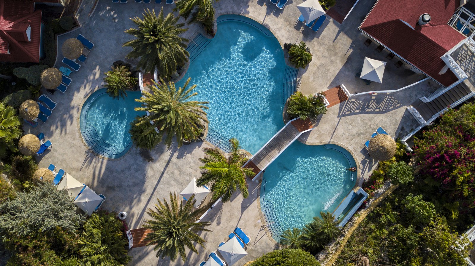 Pineapple Beach Club